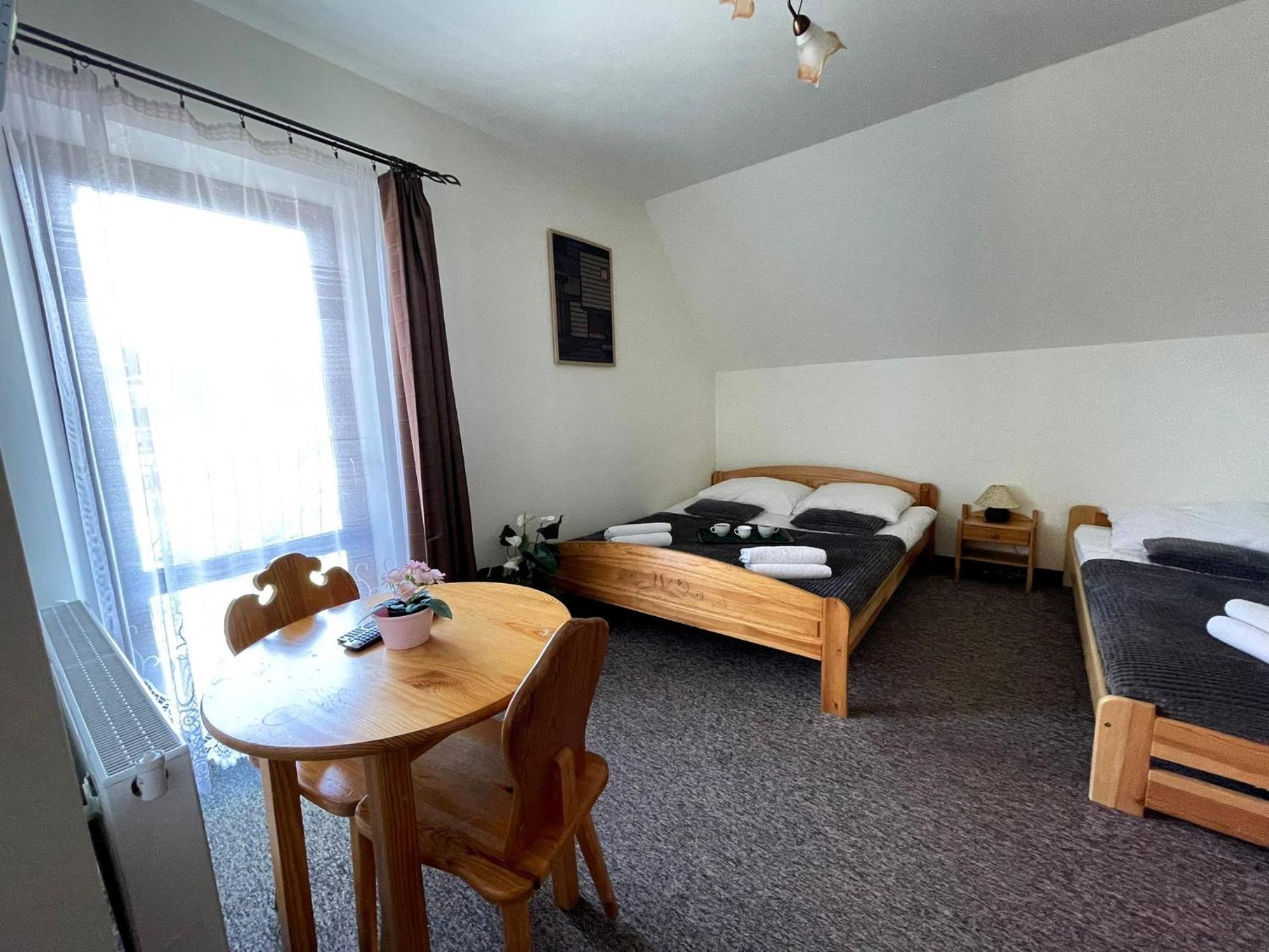 Skalny Brzeg Hotel Czarna Gora Bagian luar foto