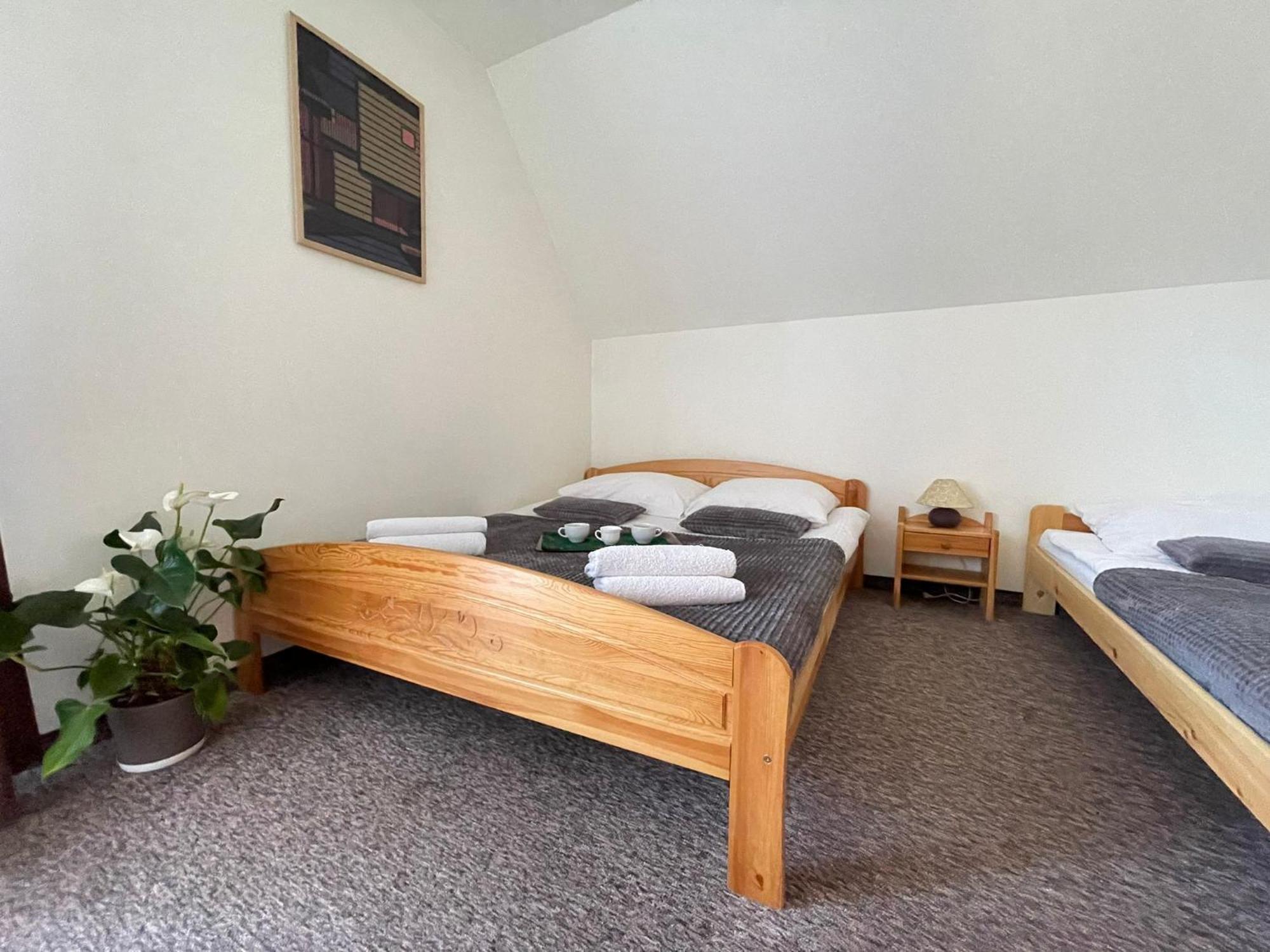 Skalny Brzeg Hotel Czarna Gora Bagian luar foto